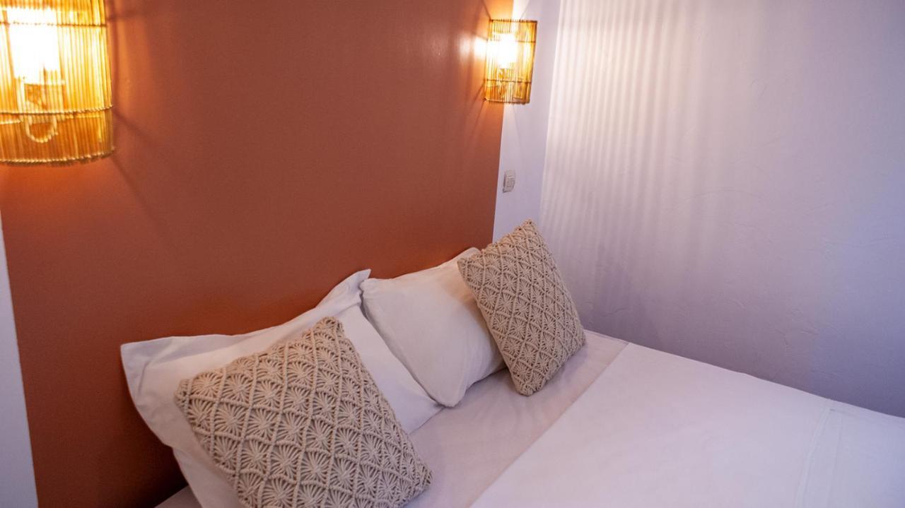 Logis Hotel & Restaurant Du Parc Gémenos Dış mekan fotoğraf